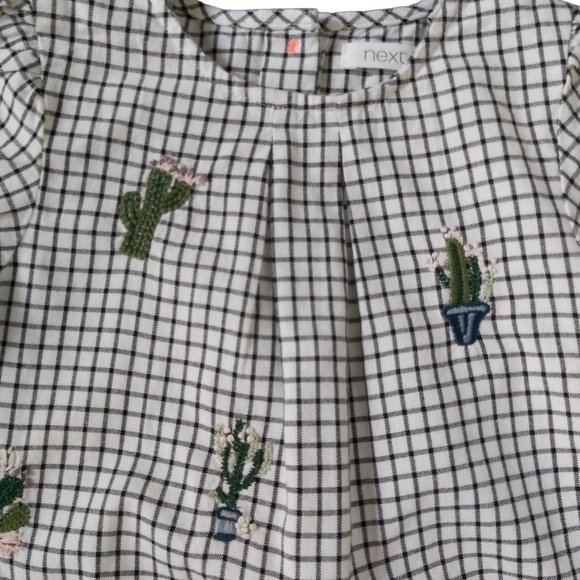 Next Dress Size 4-5 - Picture 2 of 3